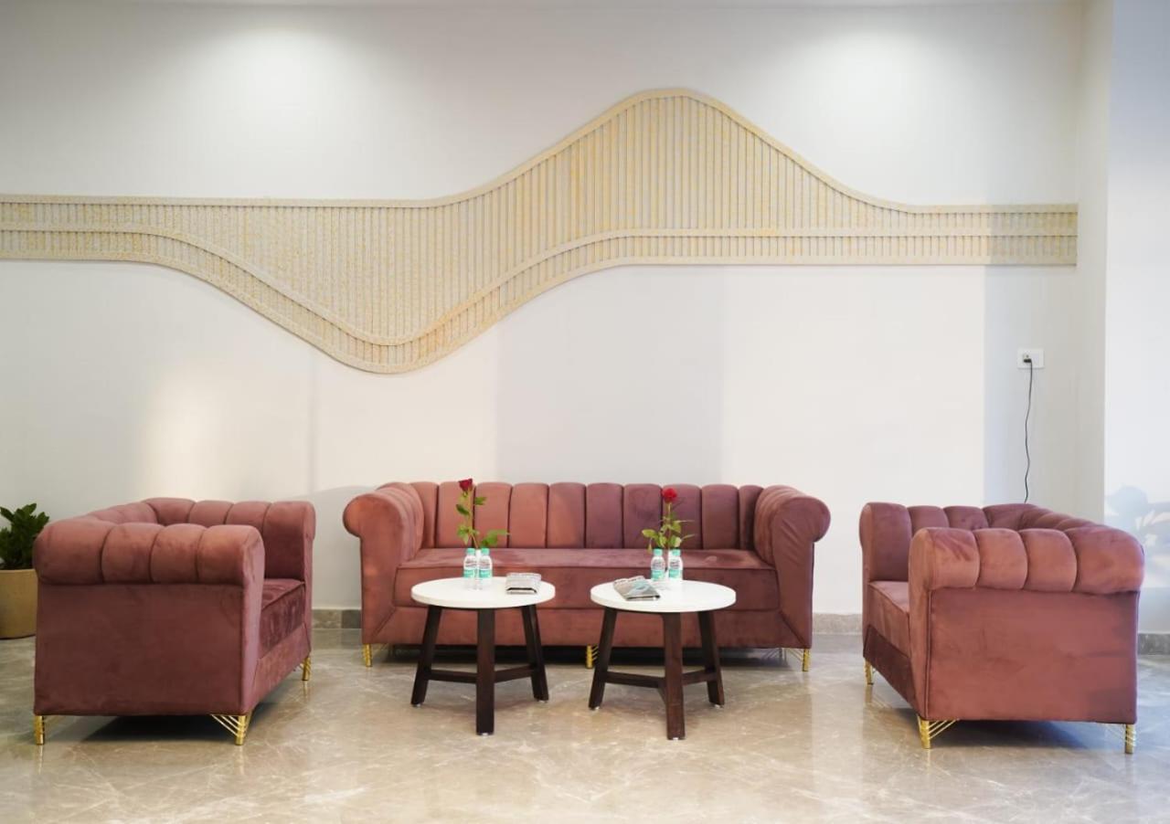 The Elites Hotel